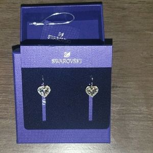 Earings